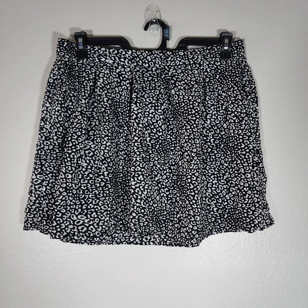 Women's Skirts Size XL Lot of 4
